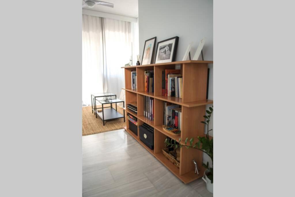 Your Cozy Downtown Home - Apartment Larissa Exterior foto